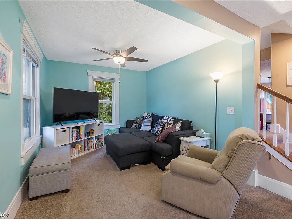 1425 Krumroy Rd, Akron, OH 44306 Zillow