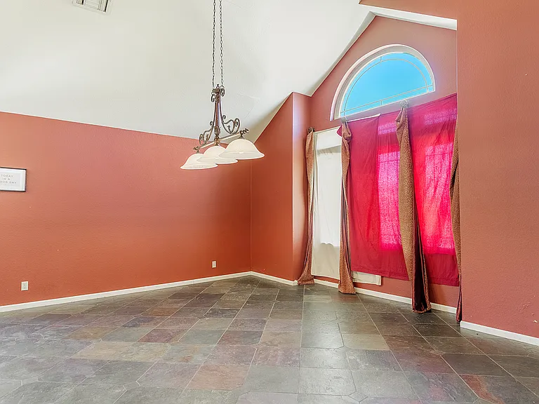 1820 E Jasmine Cir — Photo 11