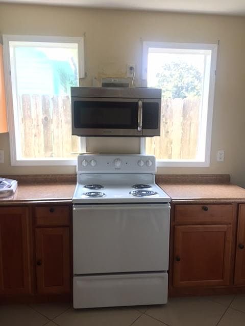 1st image of 125 10th St
