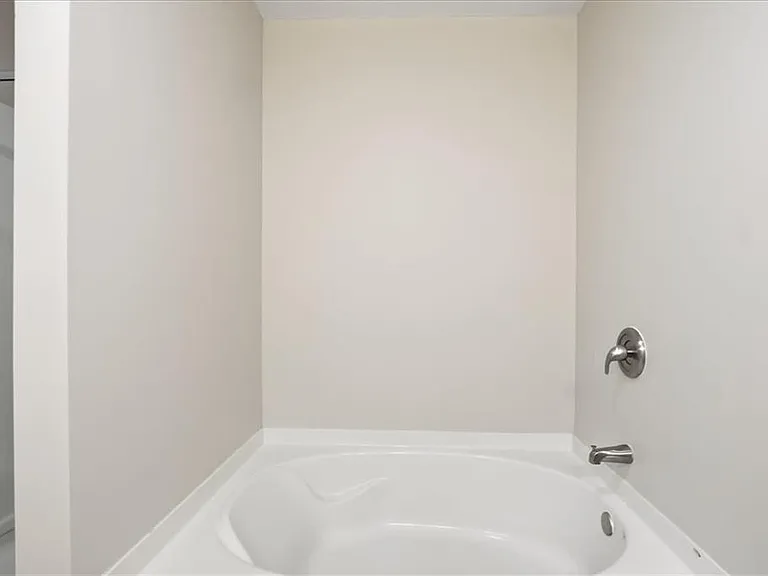 5630 Lawley Dr — Photo 46