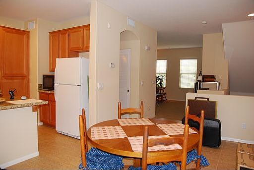 4th image of 2464 Longstaff Ct