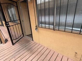 126 Rhode Island St SE APT D, Albuquerque, NM 87108