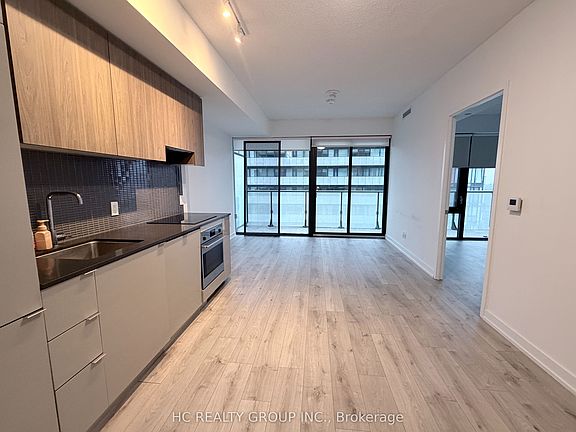 2nd image of 161 Roehampton Ave #3606