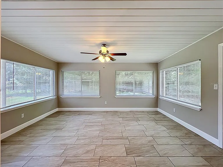 3012 Rogan Rd — Photo 17