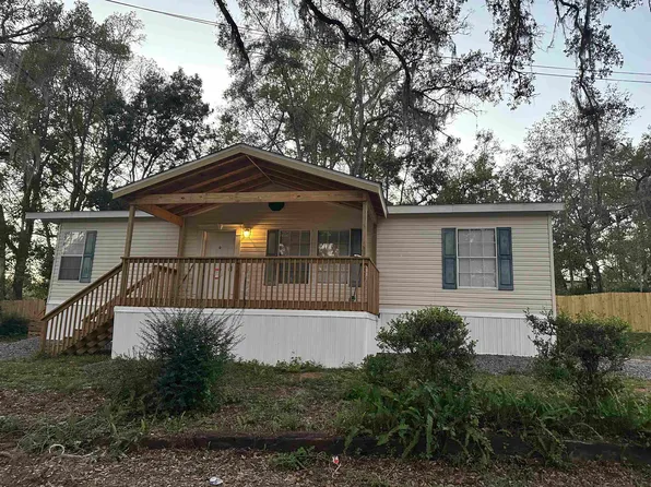 3073 Adkins Forest Ln, Tallahassee, FL 32311