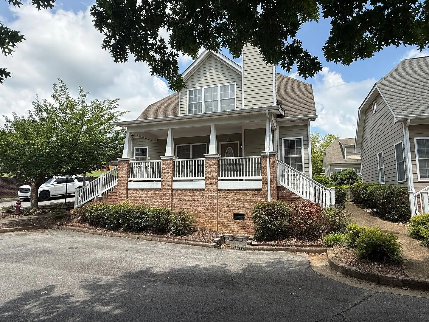 Beautiful Condo located in North Johnson City! — Photo 2