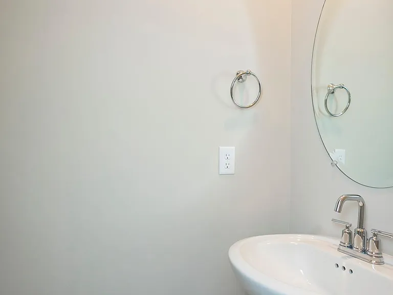 4524 Ropha Ct — Photo 5