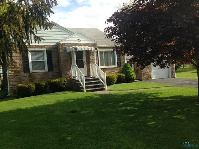 1st image of 2038 Simon Ave