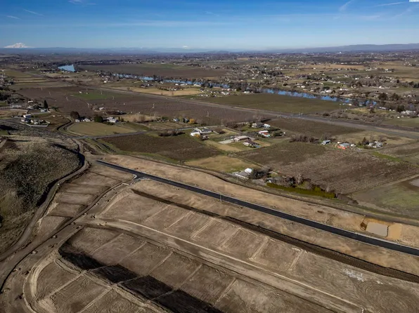 1648 SW Kelandren Dr, Prosser, WA 99350