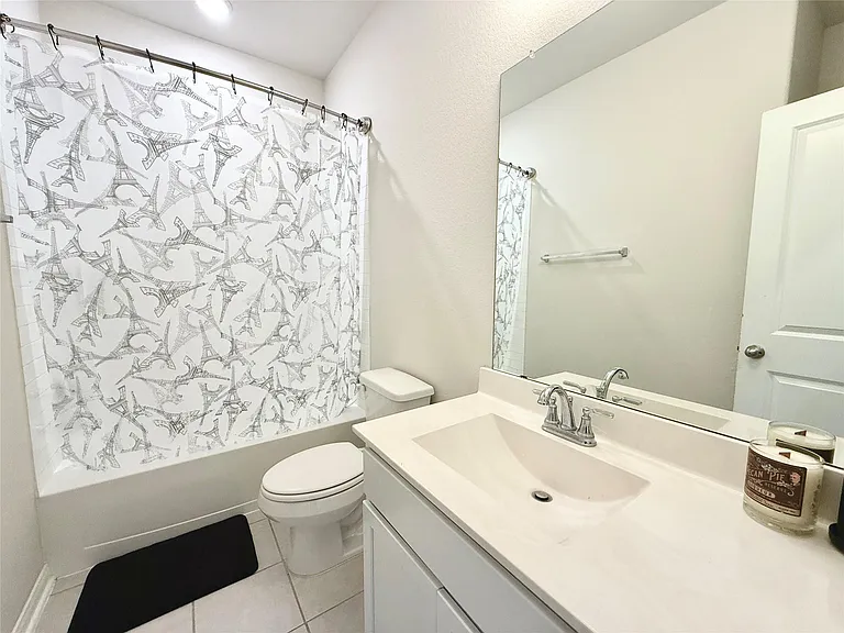 307 Twin Lakes Blvd W — Photo 17