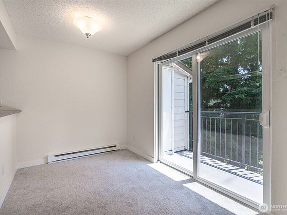 5th image of 12617 NE 130th Way #E303