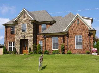 1461 Notting Hill West Dr, Hernando, MS 38632