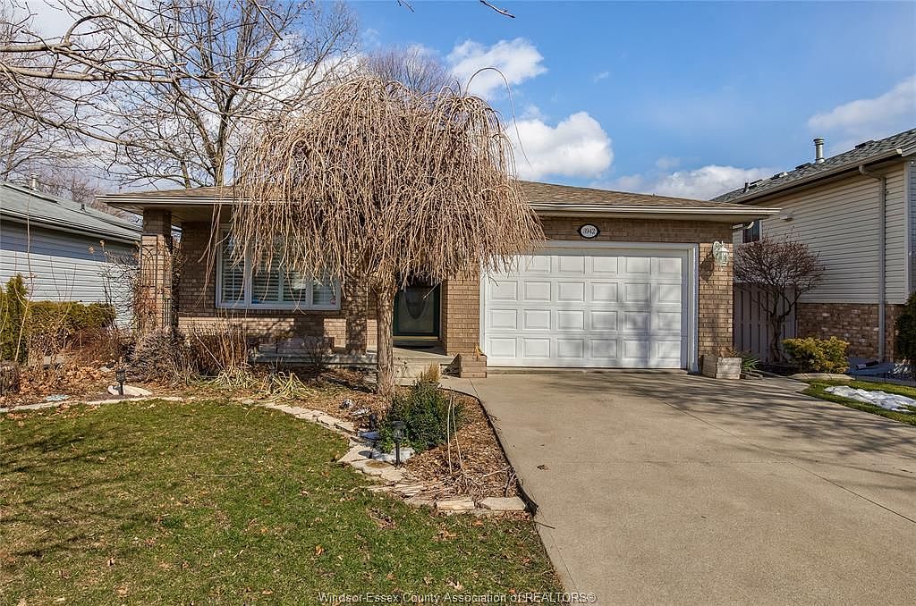 3942 Bliss Rd, Windsor, ON N8W 5L1 Zillow
