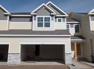 4226 Hayward Ave N, Oakdale, MN 55128