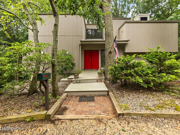 35 Sea View Terrace, Highlands, NJ 07732