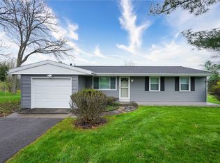 3673 W Saddleback Rd, Canandaigua, NY 14424