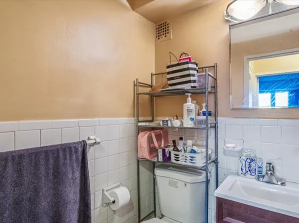 107-40 Queens Boulevard image 14 of 21