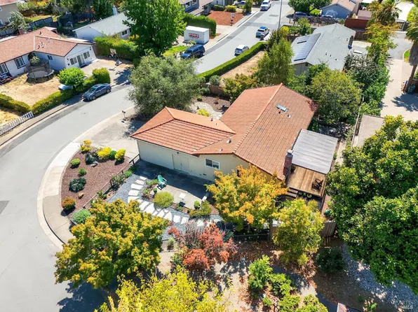 13 Margory Court, Novato, CA 94947