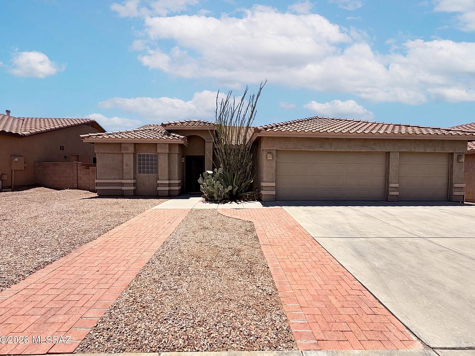 1st image of 5225 W Wild Burro Spring Dr
