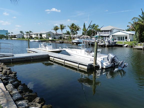 5th image of 1935 Cobia Dr
