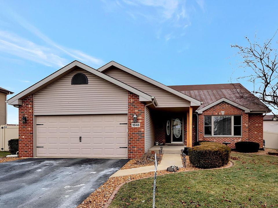 1848 Claire Dr, Bourbonnais, IL 60914 Zillow