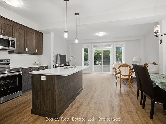5th image of 143 Elgin St N #29