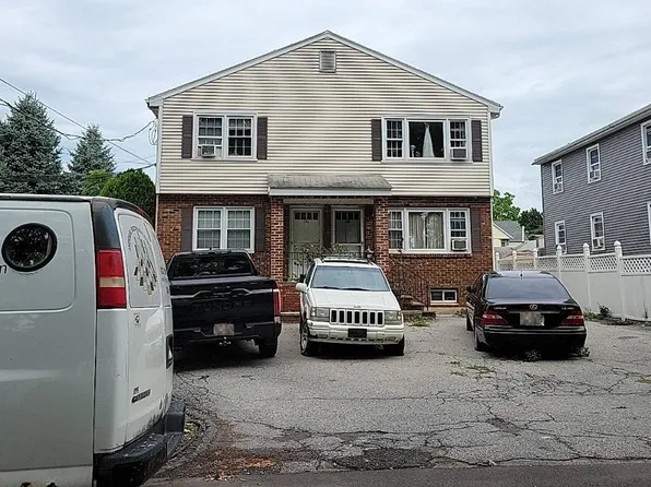 98 McMullen Ave, Stamford, CT 06902