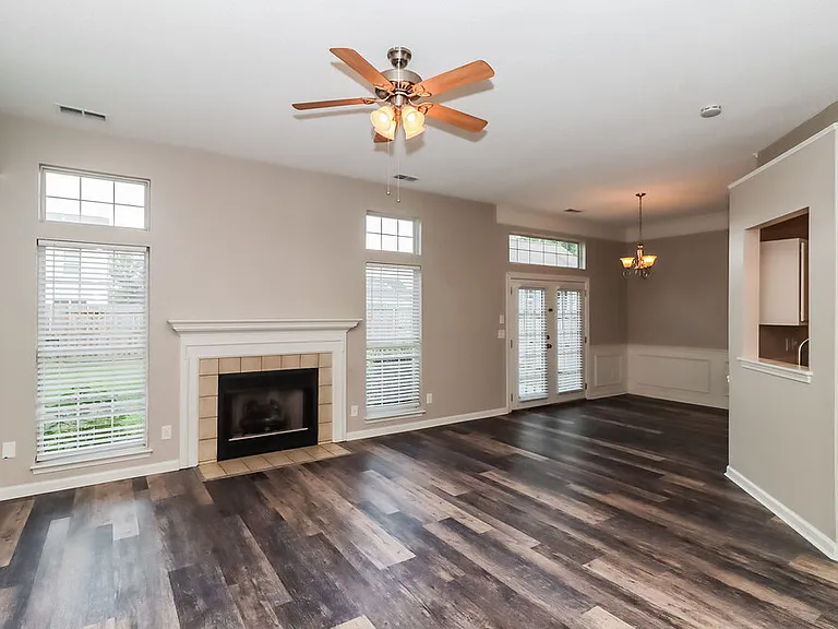 4272 Maybrook Ct SW — Photo 5