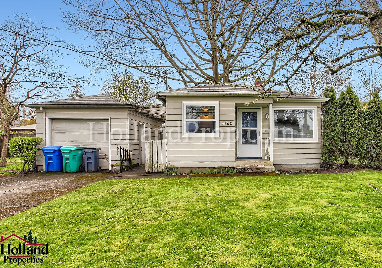 Charming & Bright 2-Bedroom Home in St. Johns! — Photo 1