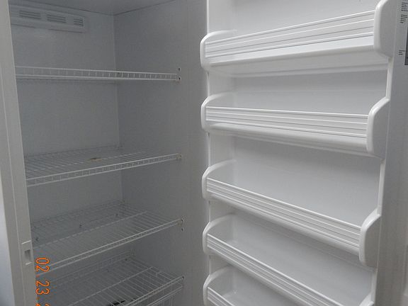 21 cubic ft freezer stay