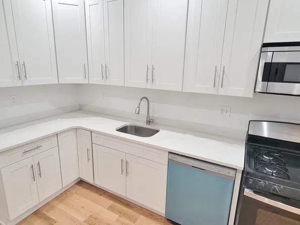 250 Albany Avenue #2, photo 5