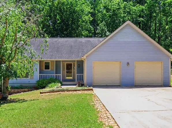5613 Yeager Ridge Dr, Douglasville, GA 30135