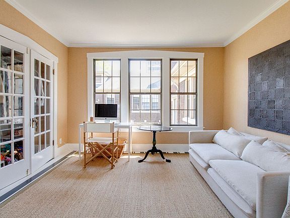 5th image of 1711 18th Ave S APT D3