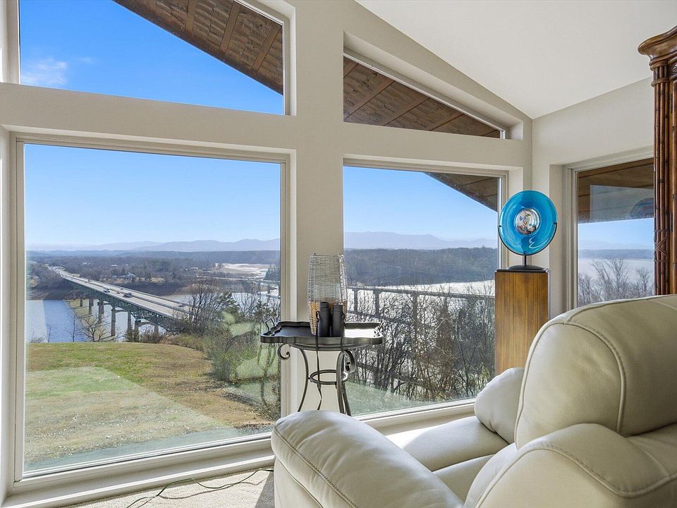 28th image of this home