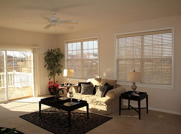 3rd image of 7551 Royal Troon Dr #1A