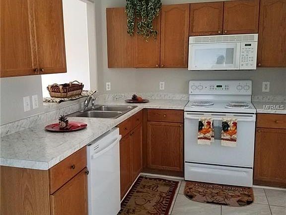 4th image of 3804 Meadow Green Dr