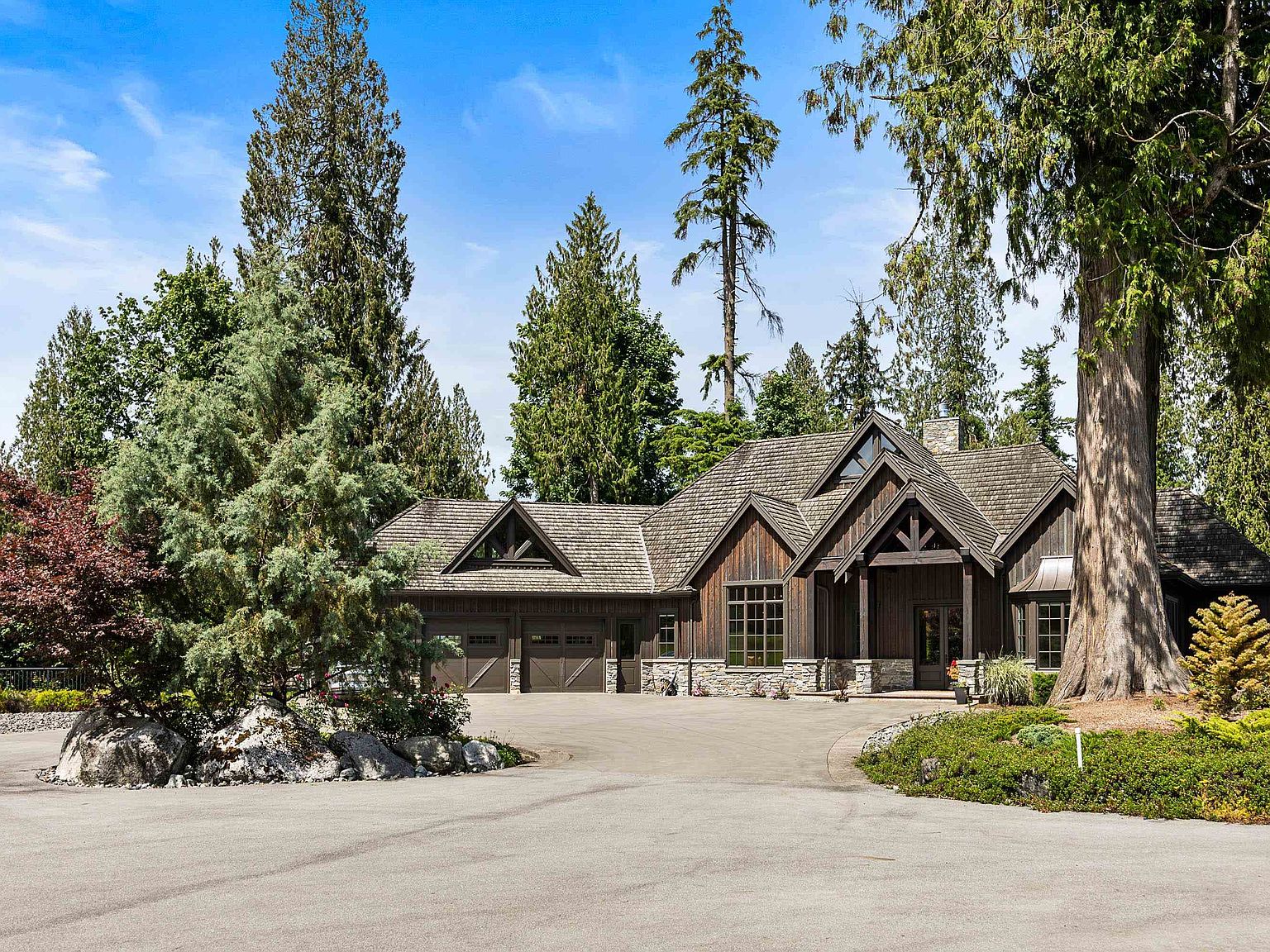 6516 Lancelot St, Abbotsford, BC V4X 2E1 MLS R2794216 Zillow