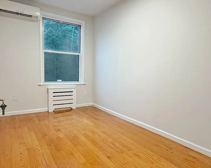 6735 Colonial Rd #2 — Photo 3