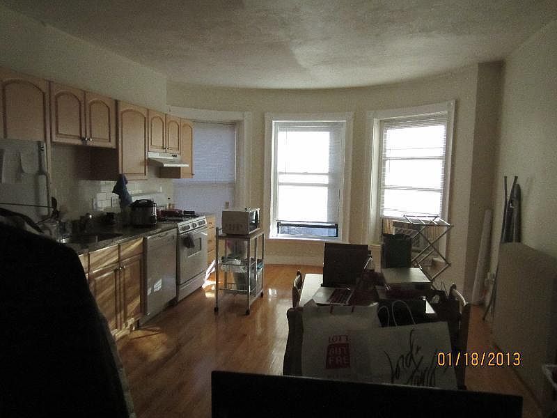 2nd image of 53 Bay State Rd #9K