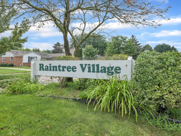 1714 Woodgate Dr, Troy, MI 48083