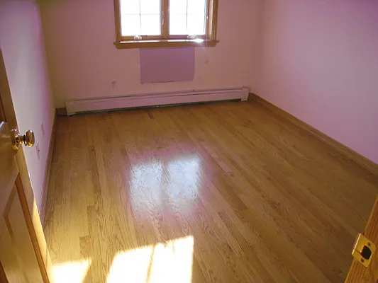 Rented by Alexiou Realty | media 11