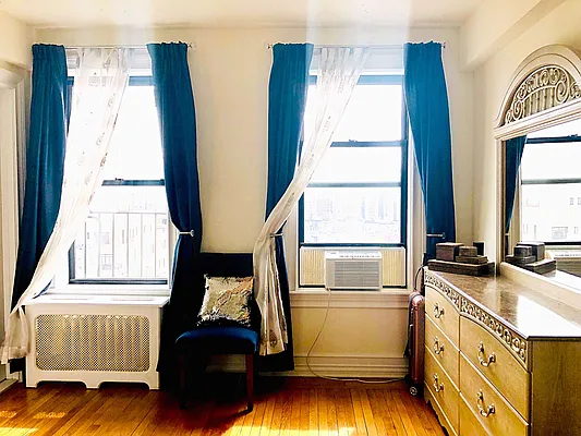 Rented by Traci Kuther, LREB | media 29