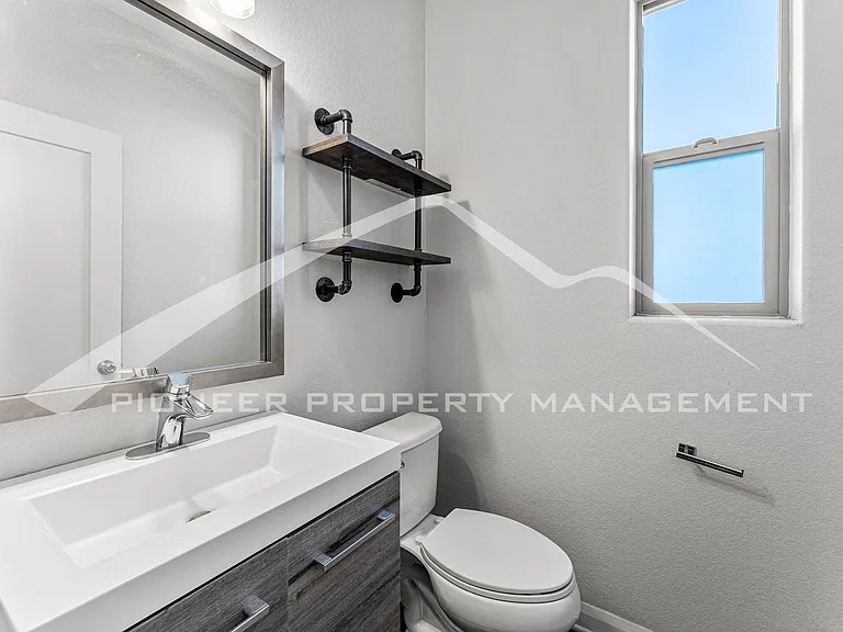 6996 W Alaska Dr — Photo 14