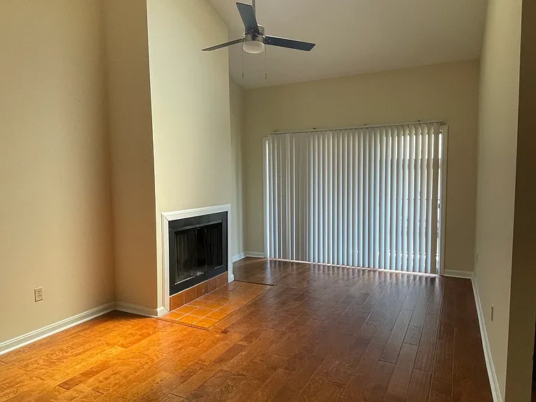 7942 Bles Ave — Photo 1