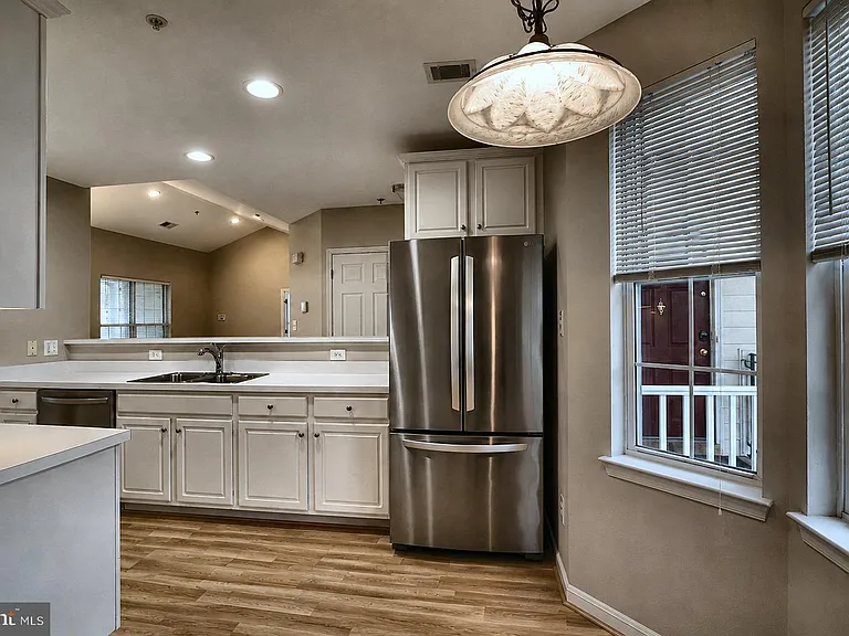 25340 Lake Mist Sq #301 — Photo 3
