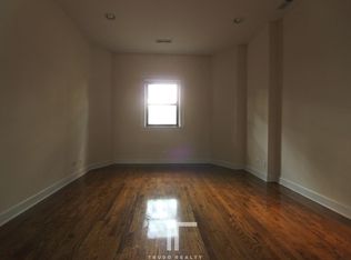 1821 W Leland Ave APT 001, Chicago, IL 60640