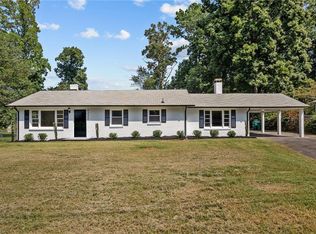 6223 Bingham Ave, Clemmons, NC 27012