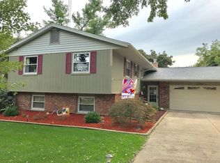 2080 Grand Detour Rd, Dixon, IL 61021