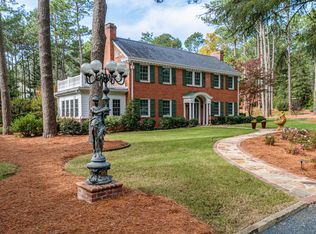 140 Indian Trl, Southern Pines, NC 28387
