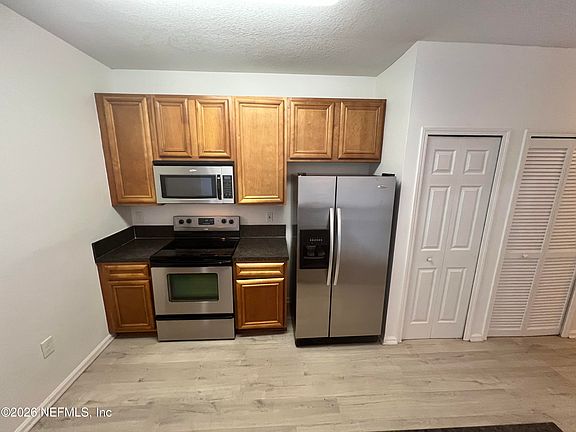 5th image of 8226 GREEN PARROT Road #105